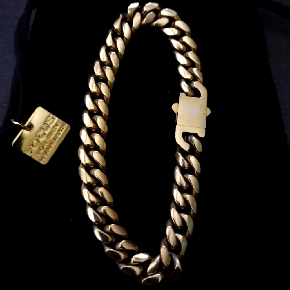 Men's 9inch Cuban Curb Link Bracelet Gold Plated Stainless Steel By Focus